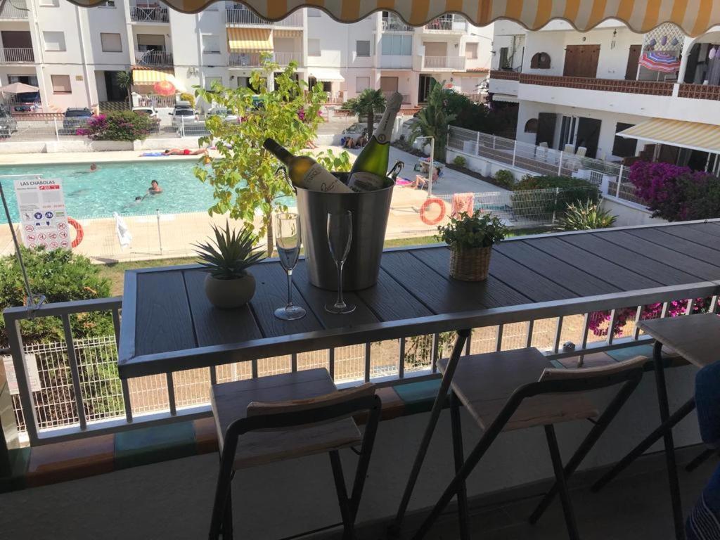 Le Canola Empuriabrava Port - 45M2 - Vue Piscine - Plage Centrale 500M- Parking Prive Gratuit Exterior foto